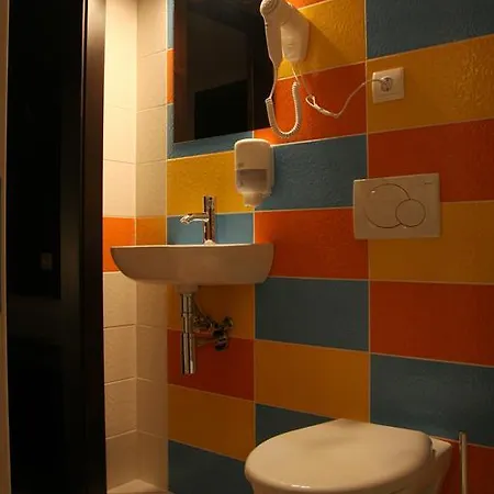 Penzion Home * Arnutovce